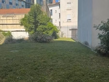 appartement 1 pièce 18 m²