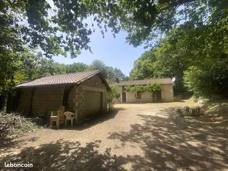 maison 1 pièce 70 m²
