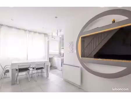 rare: appartement luxe deauville