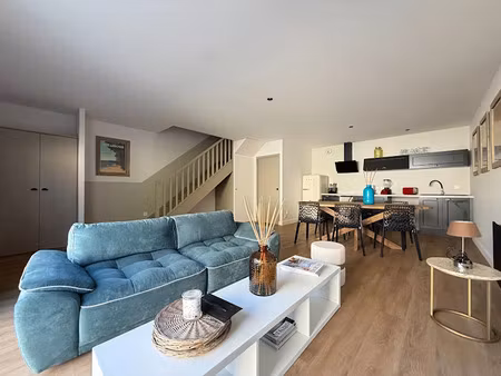 vente maison 4 pièces 75.8 m² à la jarrie (17220)  219 000 €