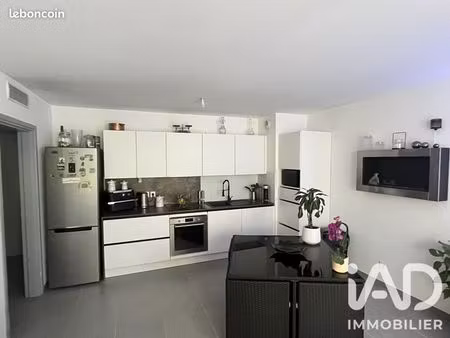 appartement 4 pièces 81 m²