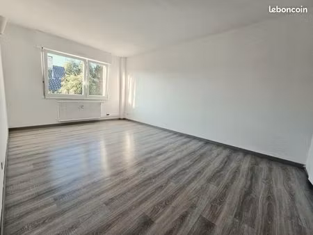 f2 45m²