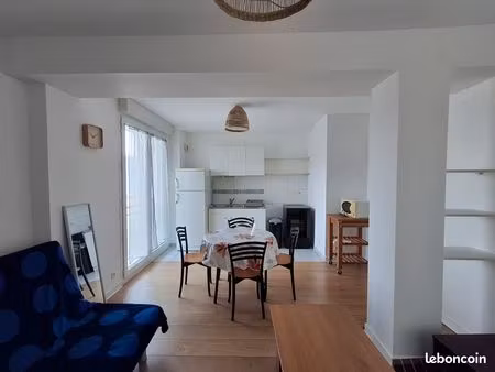loue appartement meublé   morgat