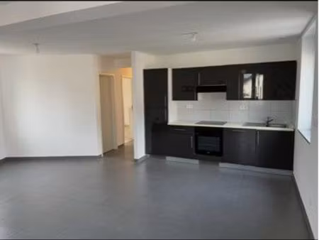 f3 lumineux 75 m² – 2 chambres – parking – hettange-grande