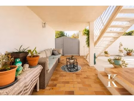 villa d'exception et son appartement indépendant élégan