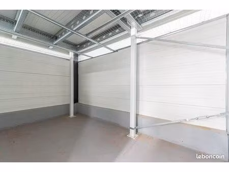 garage/box 12 m² roubaix