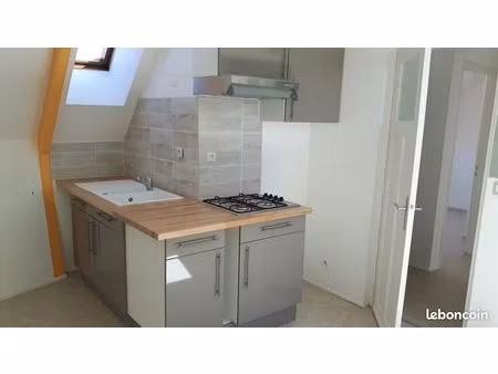 appartement 2 petites chambres
