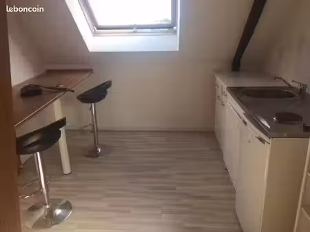 studio 1 pièce 14 m²