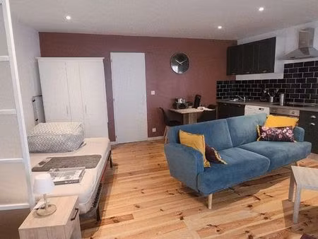 studio totalement meublé 36 m2 proche centre ville