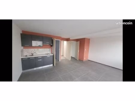 studio 28m2 centre ville loos