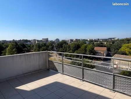 très beau t4 meublé quartier la lironde
