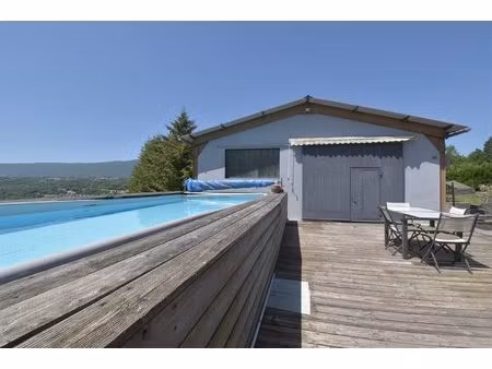 maison loft avec vue dégagée  grand garage et esprit atelier