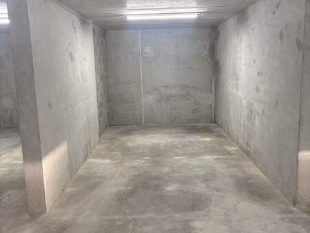 place de parking souterrain sécurisé valleiry centre