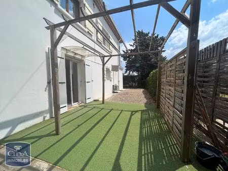 location appartement 2 pièces 45m² istres 13800