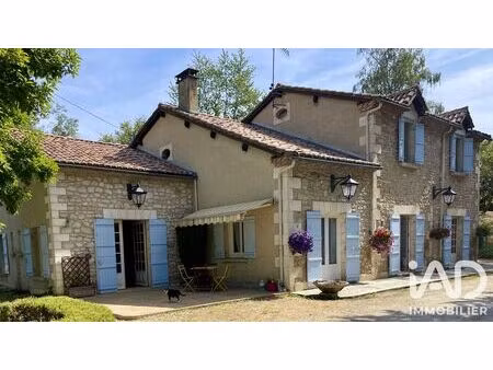 maison de campagne à saint-romain-et-saint-clément (24800)