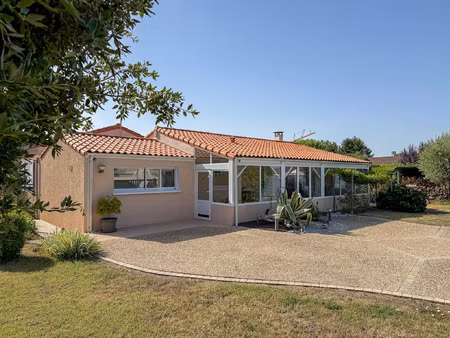 vente maison 5 pièces 137 m² vaux-sur-mer (17640)