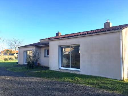 location maison 6 pièces 124 m2 à saint-sébastien-sur-loire