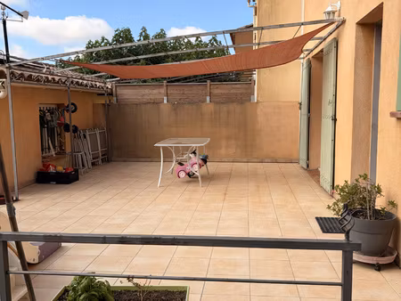 location maison 5 pièces 92m² puget ville 83390