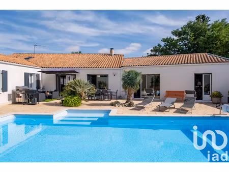 vente maison 7 pièces 222 m² puilboreau (17138)