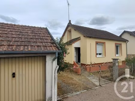 location maison 3 pièces 48m² st pierre le moutier 58240