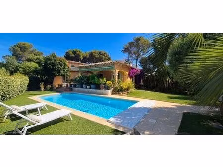 villa de 7 pièces de luxe en vente saint-raphaël  france