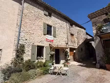 vente maison 4 pièces 115 m² à grignan (26230)  255 000 €