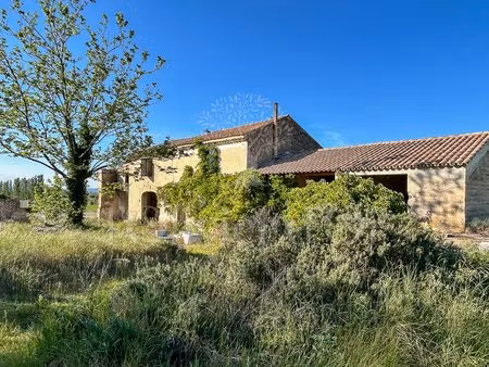 corps de ferme à rénover avec dépendances et terrain de 4 875 m2
