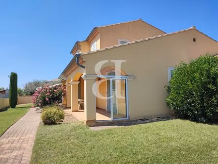 maison avec terrain attenant à valréas en exclusivité.