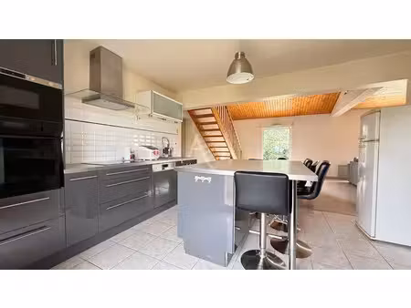 vente maison 4 pièces 95 m² à les clouzeaux (85430)  259 000 €
