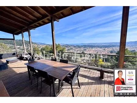 ollioules - maison d'architecte 4 pièce(s) 145 m2 avec vue exceptionnelle