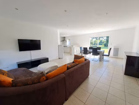 vente maison 5 pièces  92.22m²  les herbiers