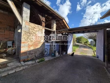 maison en pierres rénovée