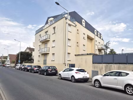 location appartement 2 pièces 46m² y 80190