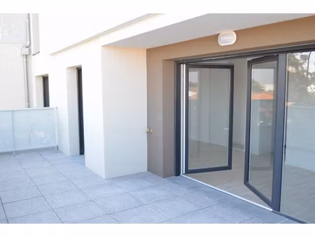 a louer - appartement t3 avec grand terrasse - quartier sain