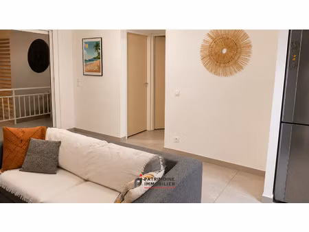 appartement 3 pieces a petit-bourg