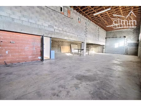 location bureau 5 pièces 343 m² à montblanc (34290)