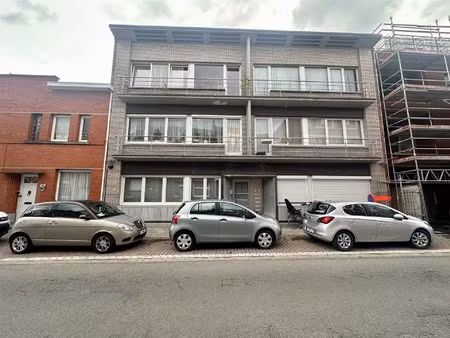 appartement met 2 slaapkamers en terras