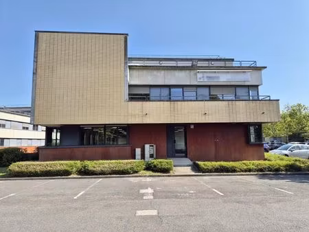 location bureaux 475 m²