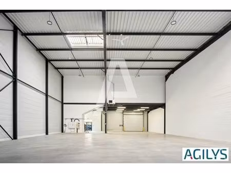 location local d’activités chalifert 77144 328m² à 3953m²