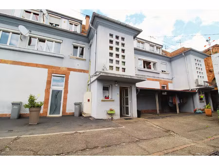 appartement 3 pièces de 70 m2 à neuf-brisach garage  cave