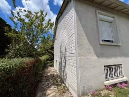 vente maison à melle (79500) : à vendre / 93m² melle