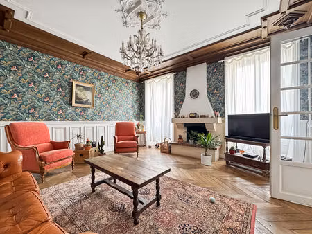vente maison 6 pièces  214.00m²  étampes