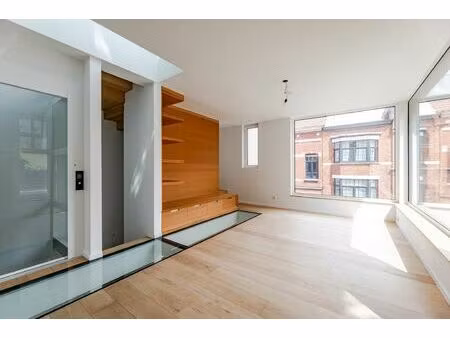 triplex à vendre à rue le titien 25 etterbeek (vbe38829)