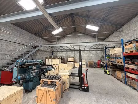 en vente local commercial 220 m² – 176 000 € |calais