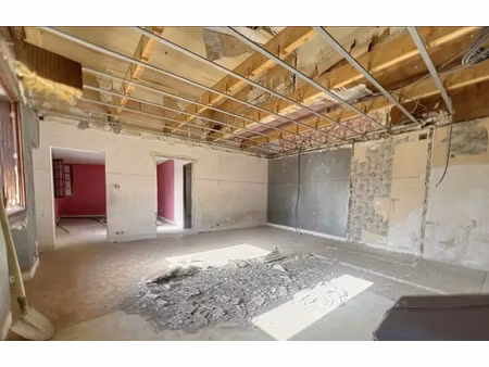 vente immeuble 280 m² nîmes (30900)