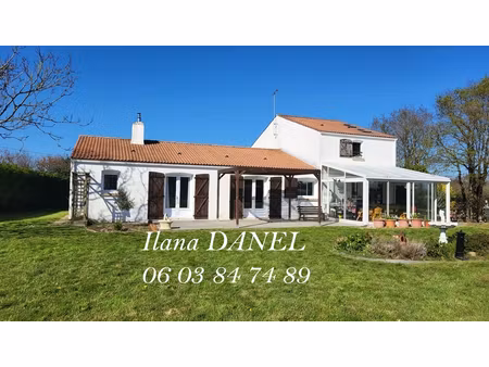 maison les sables d'olonne 5 pièces 129m2 + t2 45 m2