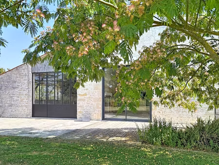 longere en pierre 144 m2 grand terrain clos - charme et quiétude