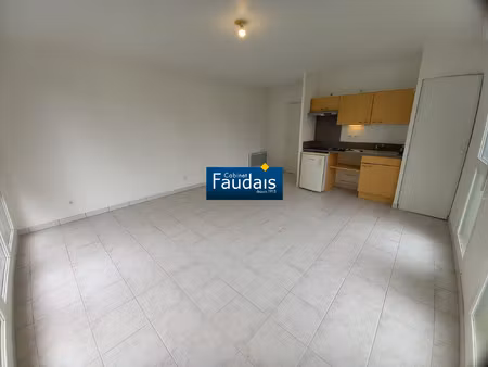 location appartement 1 pièce 34m² st lo 50000
