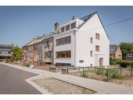 appartement te koop in leuven met 3 slaapkamers
