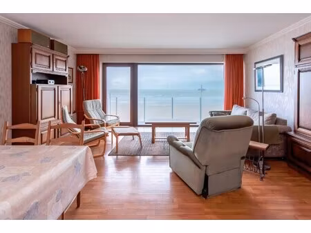 appartement te koop in middelkerke met 2 slaapkamers